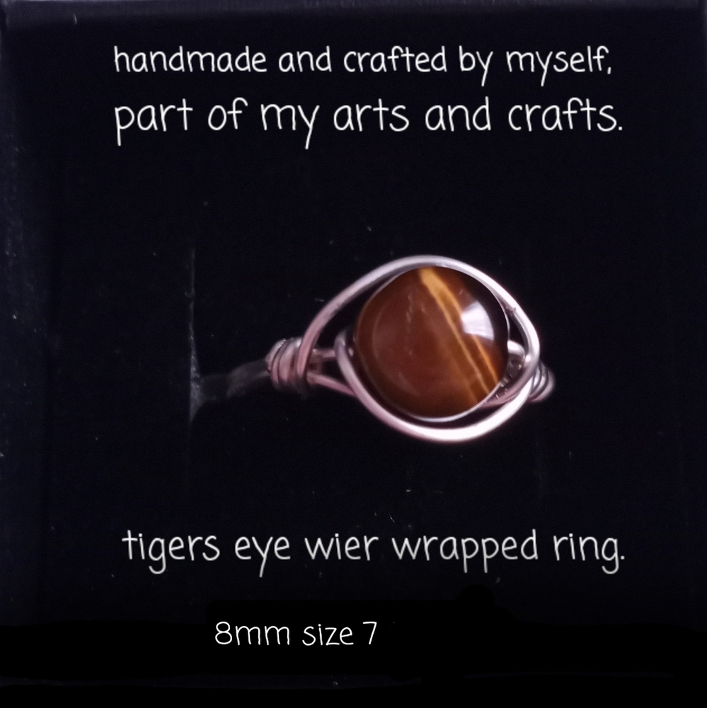 Ring - Picture 5 of 9